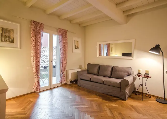 Azeglio Apartment, A Due Passi Da Piazza Maggiore